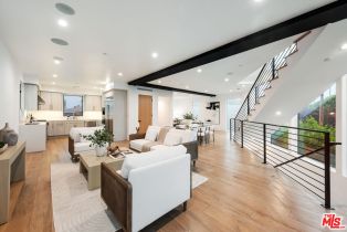 Single Family Residence, 126   Thornton Pl, Venice, CA  Venice, CA 90291