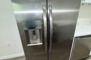 , 2424 Ocean Park blvd, Santa Monica, CA 90405 - 7