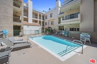 Condominium, 5420 Sylmar ave, Sherman Oaks, CA 91401 - 32