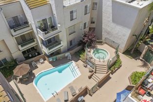 Condominium, 5420 Sylmar ave, Sherman Oaks, CA 91401 - 35