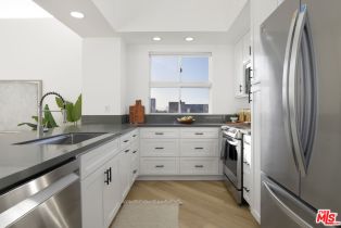 Condominium, 235 Main st, Venice, CA 90291 - 13