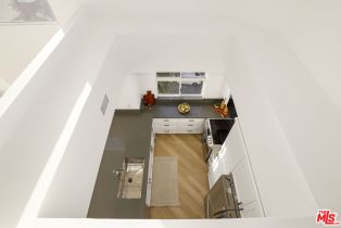 Condominium, 235 Main st, Venice, CA 90291 - 18