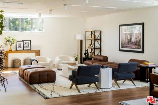 Single Family Residence, 702 6th ave, Venice, CA 90291 - 11