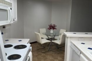 , 906 Doheny dr, West Hollywood , CA 90069 - 7