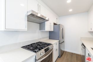 , 1026 6th st, Santa Monica, CA 90403 - 4