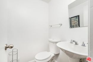 Condominium, 18550 Hatteras st, Tarzana, CA 91356 - 11