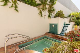 Condominium, 15500 Sunset blvd, Pacific Palisades, CA 90272 - 4