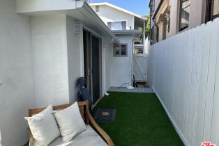 , 440 Howland Canal, Venice, CA 90291 - 13