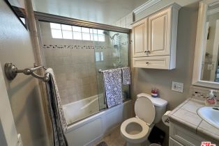 , 440 Howland Canal, Venice, CA 90291 - 17