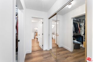 Single Family Residence, 5527 Calhoun ave, Sherman Oaks, CA 91401 - 24