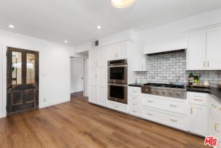 Single Family Residence, 5527 Calhoun ave, Sherman Oaks, CA 91401 - 16