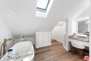 Single Family Residence, 5527 Calhoun ave, Sherman Oaks, CA 91401 - 28