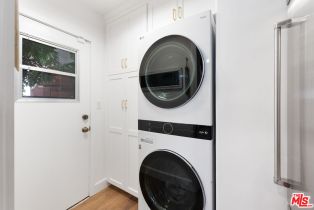 Single Family Residence, 5527 Calhoun ave, Sherman Oaks, CA 91401 - 17