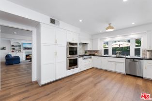 Single Family Residence, 5527 Calhoun ave, Sherman Oaks, CA 91401 - 13