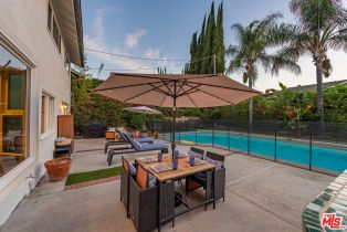 Single Family Residence, 5527 Calhoun ave, Sherman Oaks, CA 91401 - 55