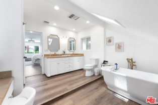 Single Family Residence, 5527 Calhoun ave, Sherman Oaks, CA 91401 - 30