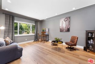 Single Family Residence, 5527 Calhoun ave, Sherman Oaks, CA 91401 - 5