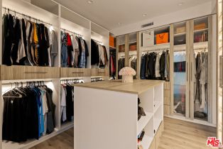 Single Family Residence, 3820 Knobhill dr, Sherman Oaks, CA 91423 - 16