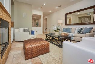 , 16123 SUNSET blvd, Pacific Palisades, CA 90272 - 7