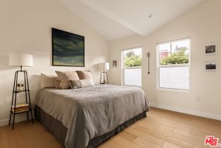 Single Family Residence, 13521 Magnolia blvd, Sherman Oaks, CA 91423 - 15