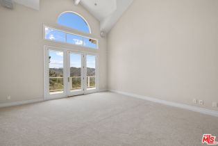 Condominium, 2046 Palisades dr, Pacific Palisades, CA 90272 - 5