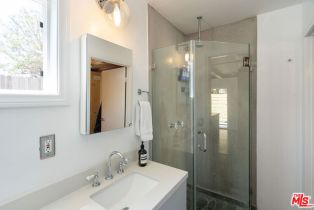 Single Family Residence, 2311 Glencoe ave, Venice, CA 90291 - 42