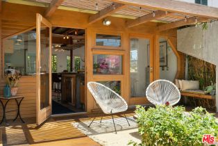 Single Family Residence, 2311 Glencoe ave, Venice, CA 90291 - 28