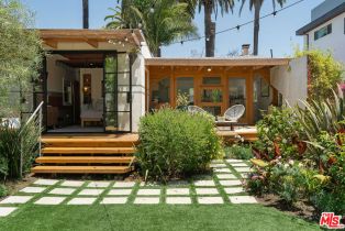 Single Family Residence, 2311 Glencoe ave, Venice, CA 90291 - 25