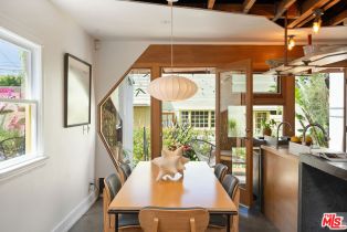 Single Family Residence, 2311 Glencoe ave, Venice, CA 90291 - 12