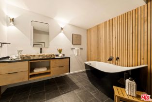 Single Family Residence, 11587 Sunshine ter, Studio City, CA 91604 - 17