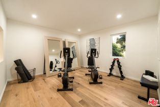 Single Family Residence, 11587 Sunshine ter, Studio City, CA 91604 - 24