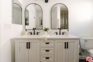 Single Family Residence, 4800 Mary Ellen ave, Sherman Oaks, CA 91423 - 29