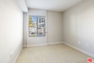 Apartment, 1041 Glendon ave, Westwood, CA 90024 - 4