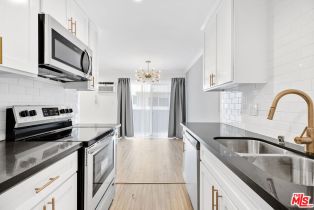 Apartment, 960 Larrabee st, West Hollywood , CA 90069 - 4