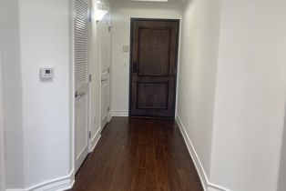 Condominium, 12045 Hoffman st, Studio City, CA 91604 - 5