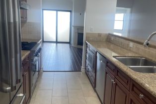 Condominium, 12045 Hoffman st, Studio City, CA 91604 - 4