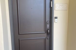 Condominium, 12045 Hoffman st, Studio City, CA 91604 - 2