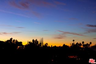 Single Family Residence, 13513 Cheltenham dr, Sherman Oaks, CA 91423 - 37