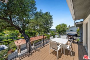 Single Family Residence, 13513 Cheltenham dr, Sherman Oaks, CA 91423 - 25