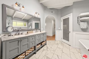 Single Family Residence, 13513 Cheltenham dr, Sherman Oaks, CA 91423 - 18