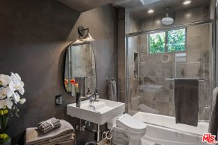 , 8735 Dorrington ave, West Hollywood , CA 90048 - 42