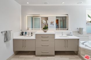 , 8735 Dorrington ave, West Hollywood , CA 90048 - 39