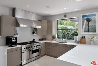 , 8735 Dorrington ave, West Hollywood , CA 90048 - 22