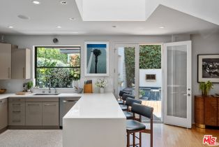 , 8735 Dorrington ave, West Hollywood , CA 90048 - 19