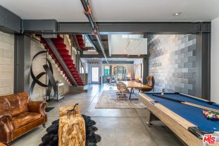 , 1212 Abbot Kinney blvd, Venice, CA 90291 - 2