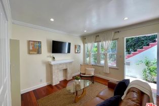 , 1111 21st st, Santa Monica, CA 90403 - 7