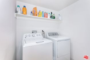 Condominium, 301 Rexford dr, Beverly Hills, CA 90212 - 14