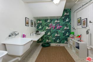 Condominium, 301 Rexford dr, Beverly Hills, CA 90212 - 18