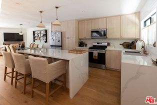 Condominium, 1234 12th st, Santa Monica, CA 90401 - 8