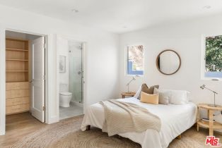 , 4405 Estrondo dr, Encino, CA 91436 - 32